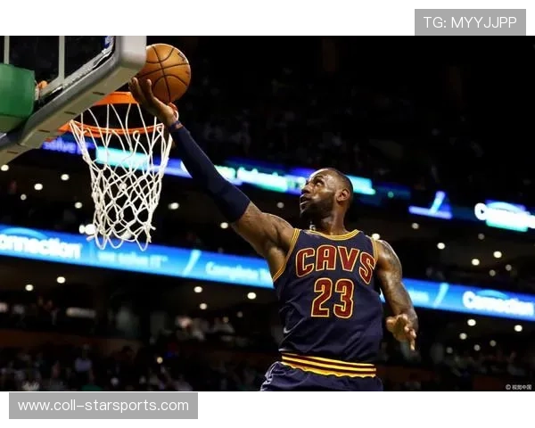 河南队的一次穿透传球呈现出绝佳读秒配合 河南队的一次穿透传球呈现出绝佳读秒配合